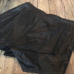 Abercrombie & Fitch black faux leather short/skirt